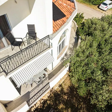 Anic House Apartment