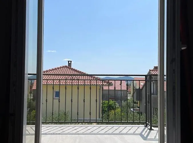 Anić House Apartament *